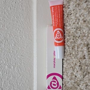 Mary Kay At Play Jelly Lip Gloss Poppy Love 0.32 fl.oz.